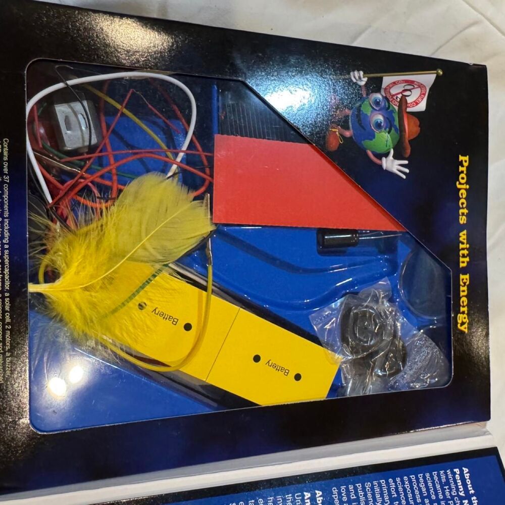 ScienceWiz Energy Kit - Picture 3 of 3